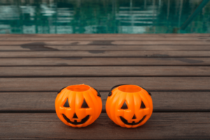 Guide to a Fun, Poolside Halloween Costume Party